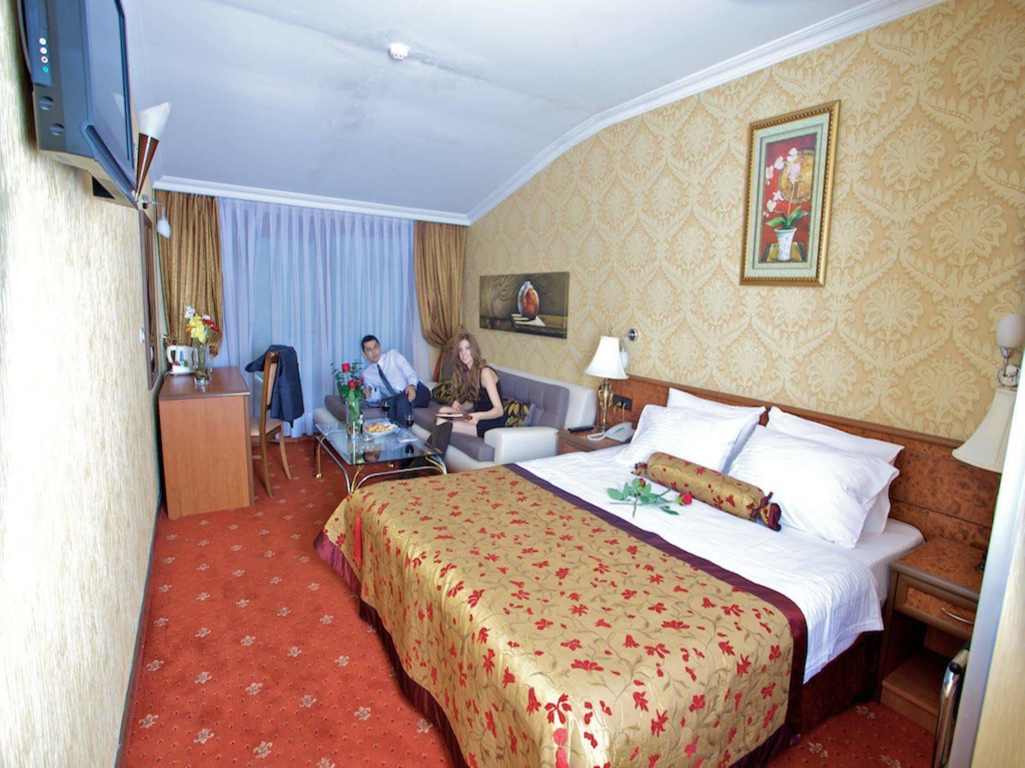 Grand Hilarium Hotel Istanbul Exterior foto