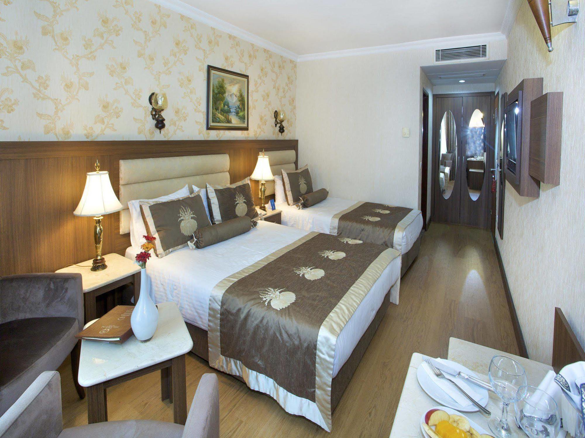 Grand Hilarium Hotel Istanbul Exterior foto